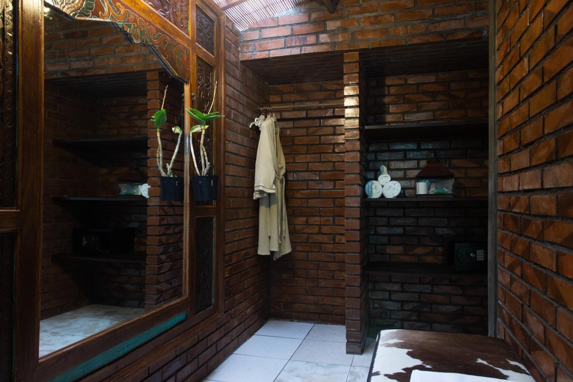 Villa Ocean Star Villa Five Near The Kudeta Beach Seminyak (Bali)
