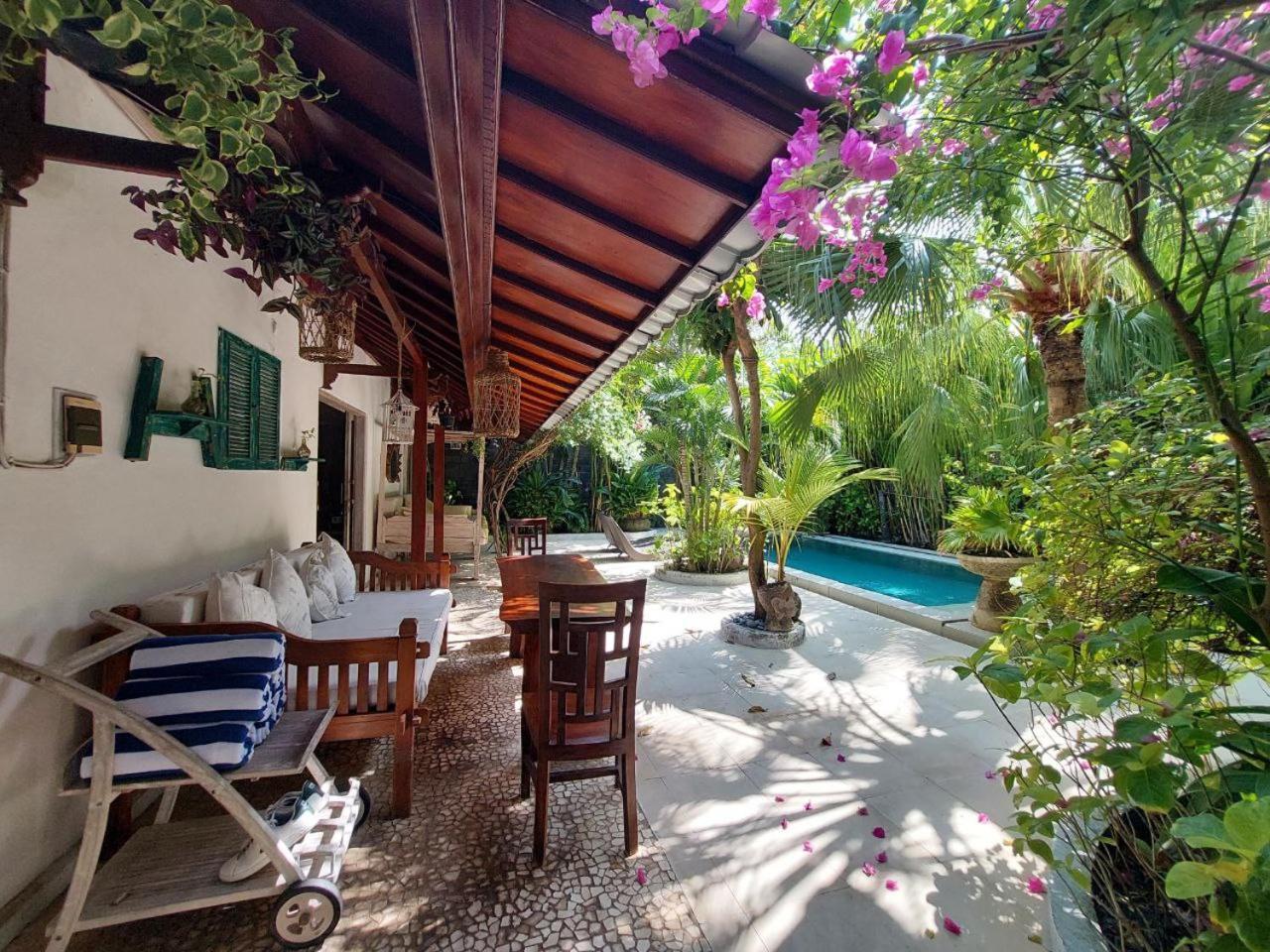 Ocean Star Villa Five Near The Kudeta Beach Seminyak (Bali)