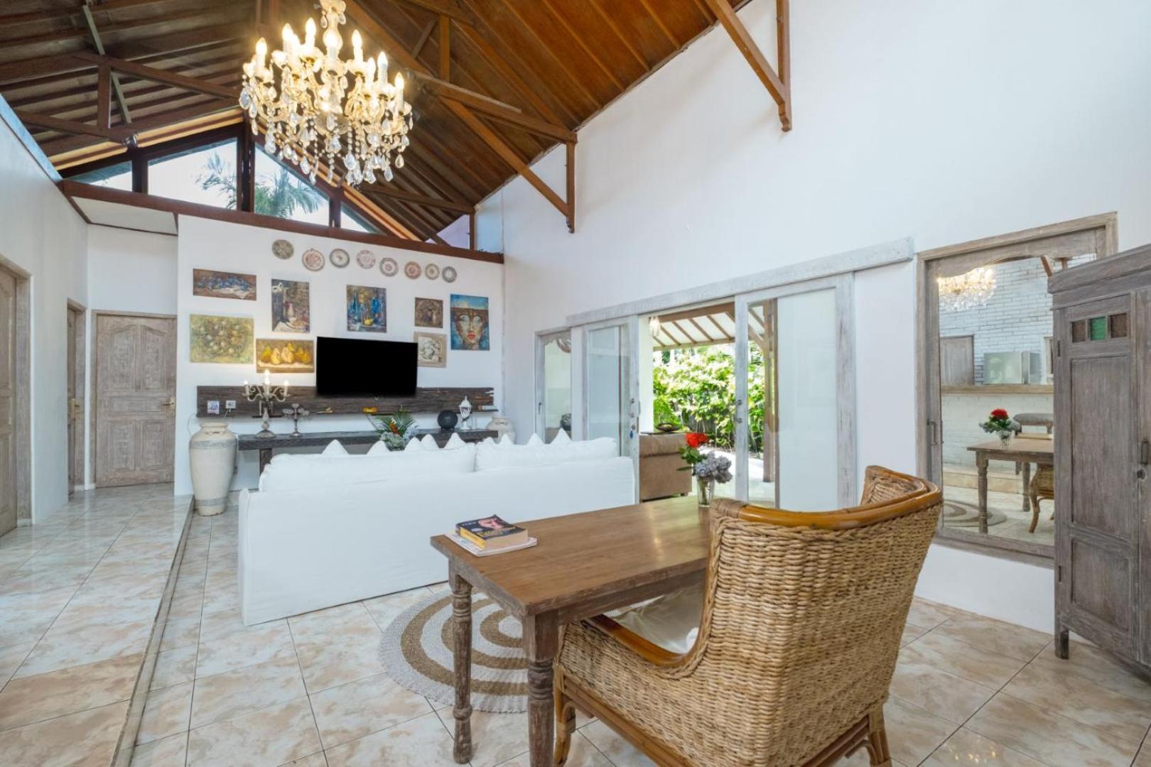 Ocean Star Villa Five Near The Kudeta Beach Villa